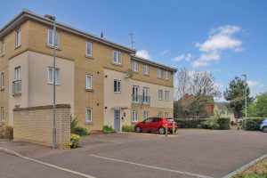 Lancaster Gate, Upper Cambourne, CB23